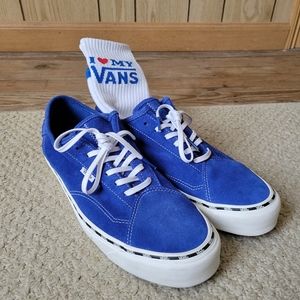 VANS shoes with socks